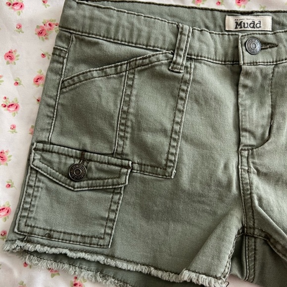 vintage mudd green cargo shorts - Picture 2 of 4